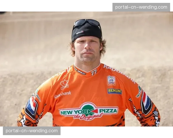 荷兰BMX奥运冠军确认因膝部手术,将休战三个月 荷兰BMX奥运冠军确认因膝部手术,将休战三个月